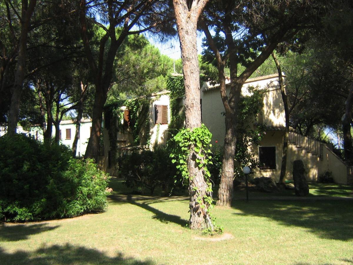 Baia Delle Palme Beach Santa Margherita di Pula Exterior foto