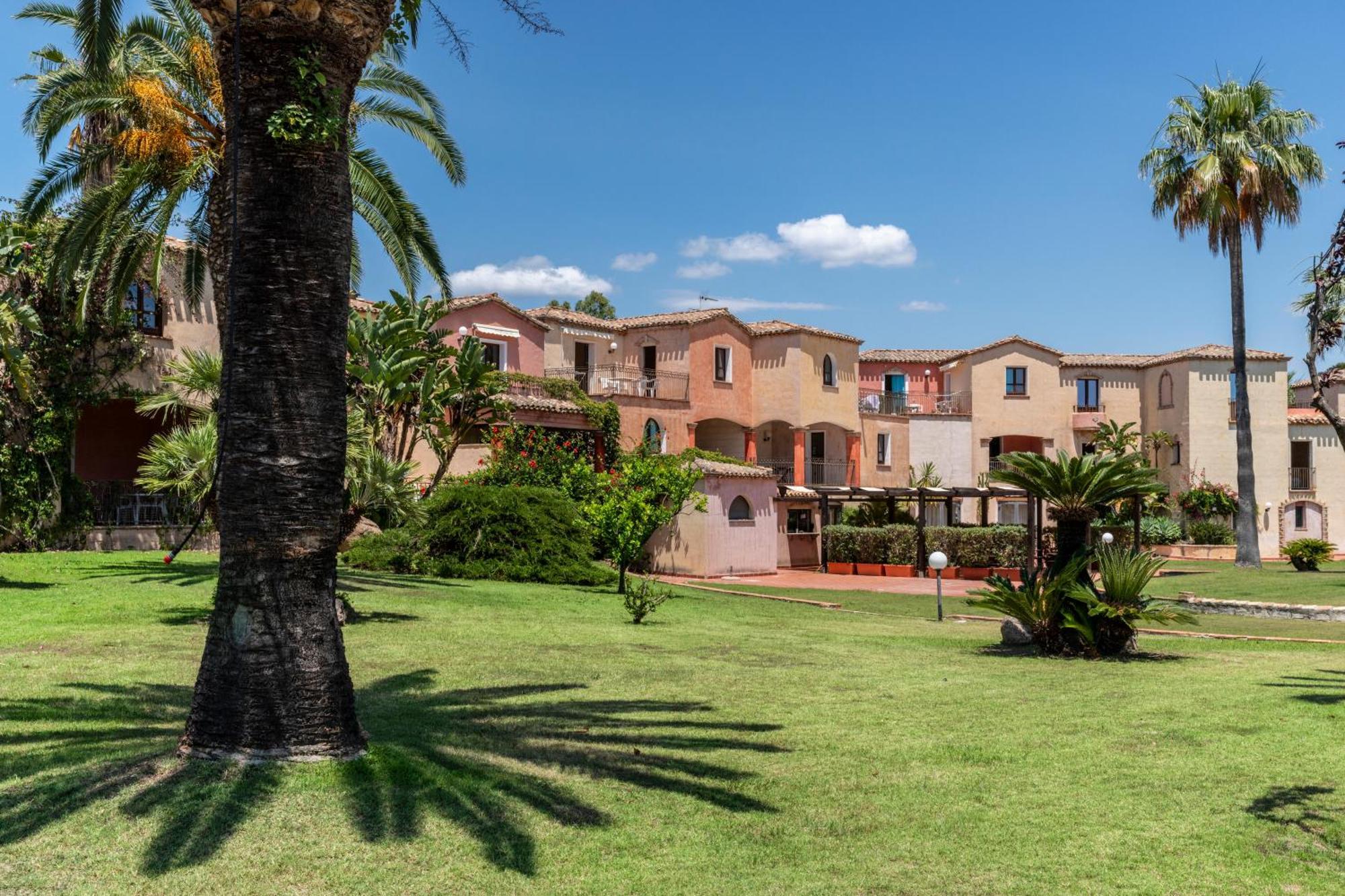 Baia Delle Palme Beach Santa Margherita di Pula Exterior foto