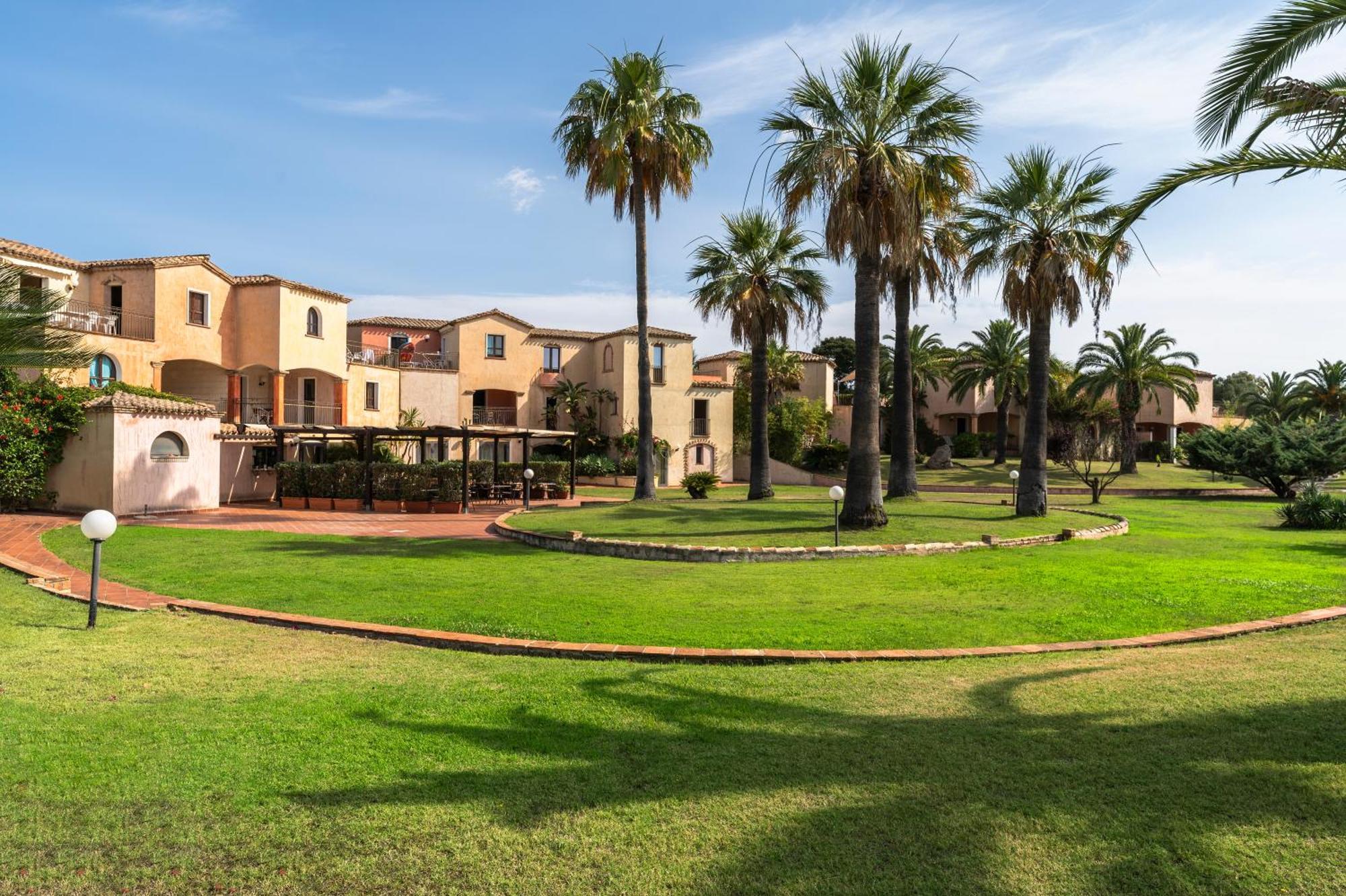 Baia Delle Palme Beach Santa Margherita di Pula Exterior foto